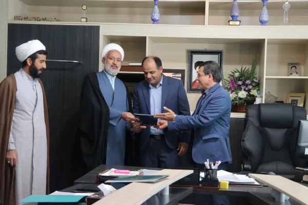 برگزاری اولین شورای هم اندیشی استادان و نخبگان دانشگاه فرهنگیان استان اصفهان  2