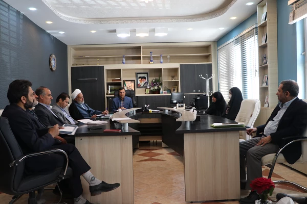 برگزاری اولین شورای هم اندیشی استادان و نخبگان دانشگاه فرهنگیان استان اصفهان  4