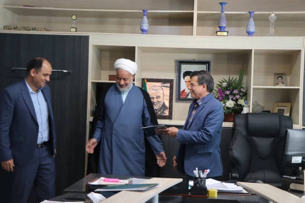 برگزاری اولین شورای هم اندیشی استادان و نخبگان دانشگاه فرهنگیان استان اصفهان  9