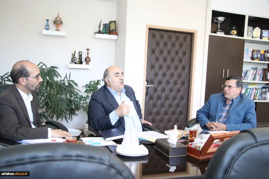 بازدید معاون مدیر کل امور فرهنگی سازمان مرکزی از روند اجرائی سی و سومین جشنواره قرآن و عترت  2