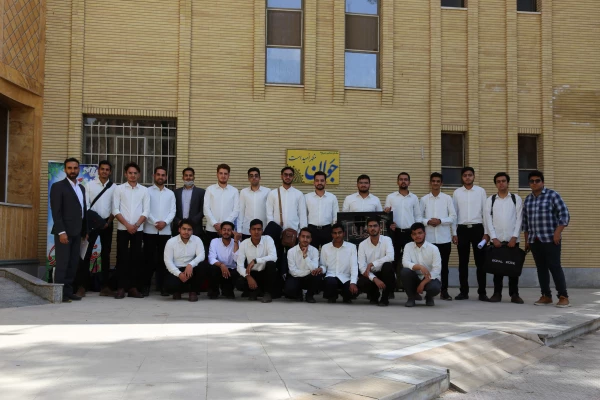 گزارش تصویری از پذیرش و بدو ورود دانشجو معلمان شرکت کننده در سی و سومین جشنواره قرآن و عترت دانشگاه فرهنگیان  2