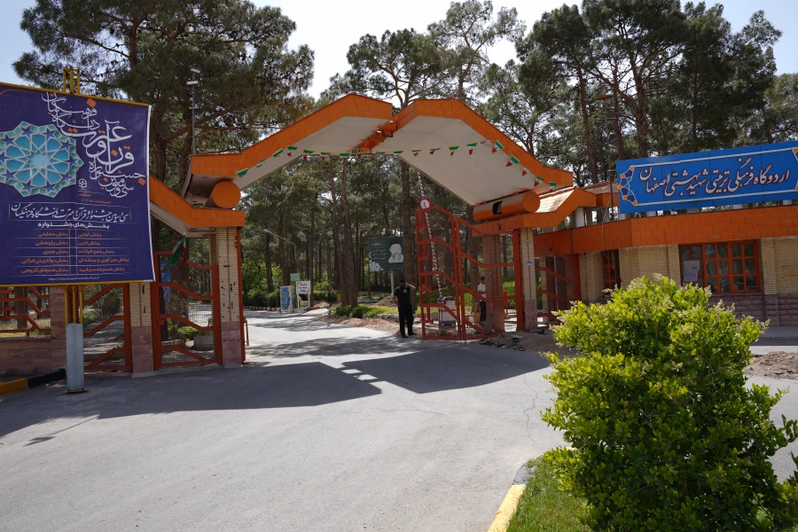 گزارش تصویری از اولین روز از جشنواره قرآن و عترت دانشگاه فرهنگیان  3