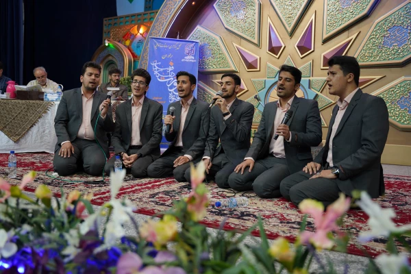 گزارش تصویری از گروه تواشیح و اذان در سی و سومین جشنواره قران و عترت  2