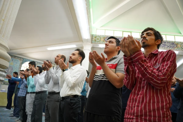 گزارش تصویری از گروه تواشیح و اذان در سی و سومین جشنواره قران و عترت  8