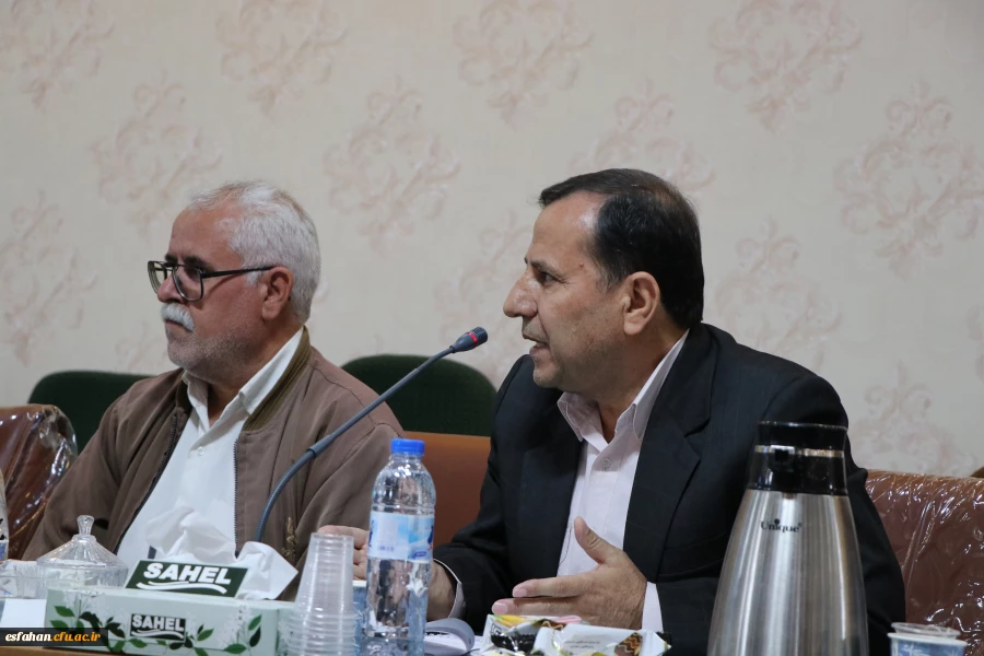 برگزاری جلسه شورای پردیس شهید باهنر 6