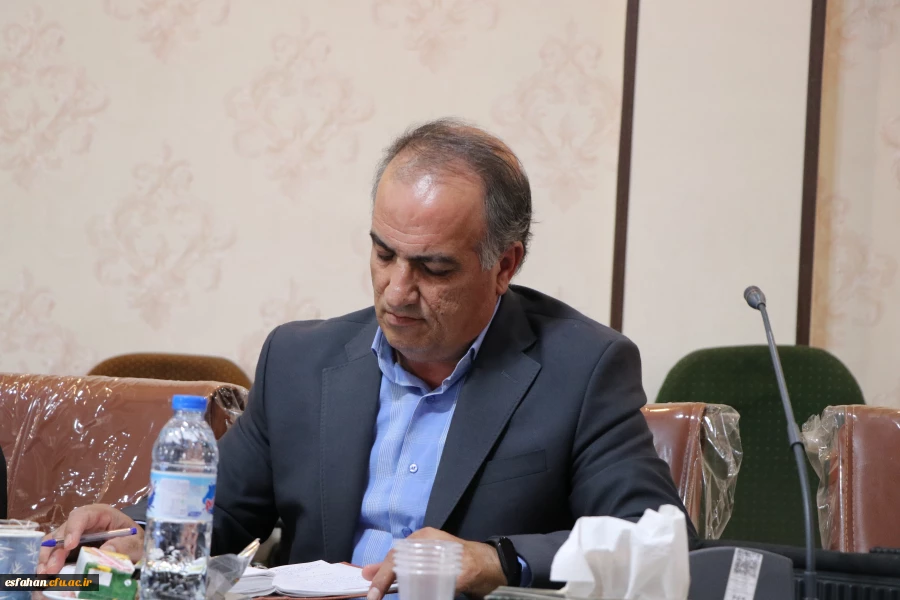 برگزاری جلسه شورای پردیس شهید باهنر 8