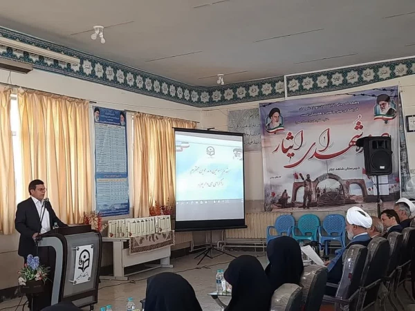 همزمان با تولد حضرت معصومه (س) وروز دختر مراسم جشنی در پردیس فاطمه زهرا (س) واحد کوی امام برگزار گردید 2