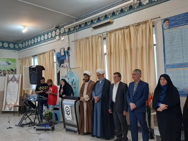 همزمان با تولد حضرت معصومه (س) وروز دختر مراسم جشنی در پردیس فاطمه زهرا (س) واحد کوی امام برگزار گردید 2