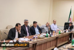 جلسه گروه های آموزشی 6