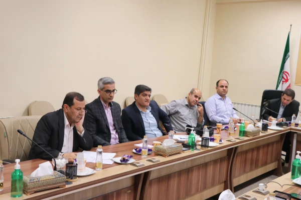 جلسه گروه های آموزشی 6