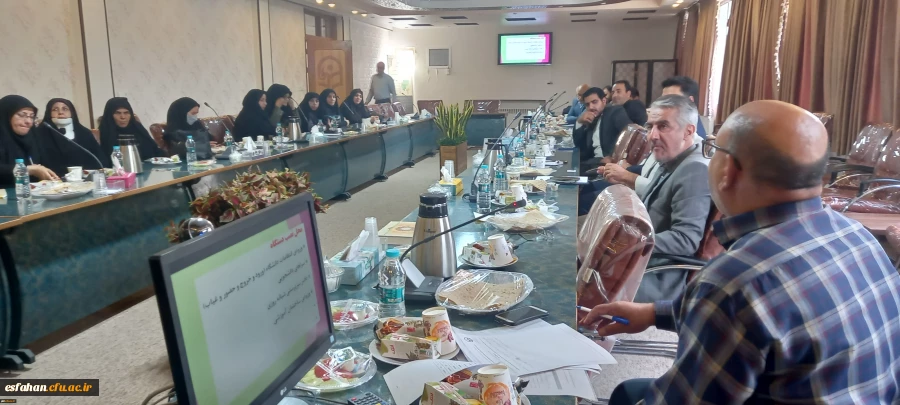 برگزاری جلسه بررسی سیستم تردد و حضور و غیاب دانشجویان 2