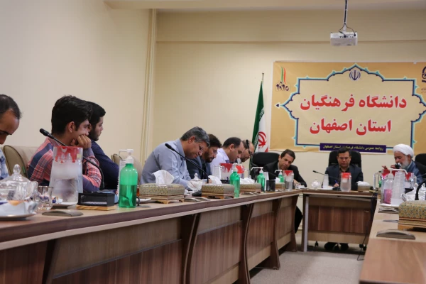 برگزاری سومین جلسه شورای فرهنگی و اجتماعی  5