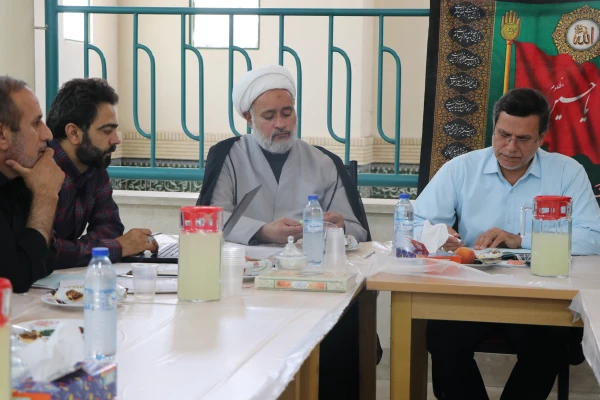 جلسه شورای مدیریت و نظارت استان در مرکز سلامتیان برگزارشد  7