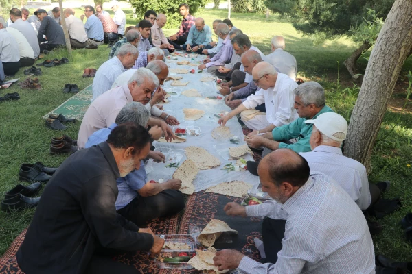 اردوی یک روزه گلپایگان ویژه کارمندان و بازنشستگان دانشگاه فرهنگیان استان اصفهان برگزار شد 3