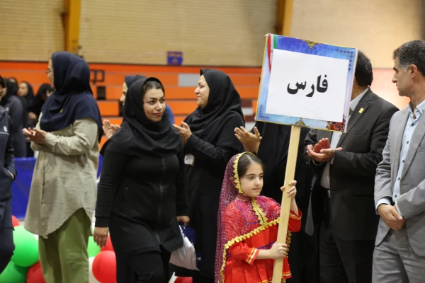 بیست و چهارمین المپیاد فرهنگی ورزشی  بخش خواهران با اختتامییه رشته های والیبال و فوتسال به پایان رسید. 5