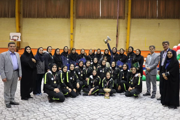 بیست و چهارمین المپیاد فرهنگی ورزشی  بخش خواهران با اختتامییه رشته های والیبال و فوتسال به پایان رسید. 16
