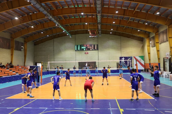 آغاز مسابقات والیبال 13