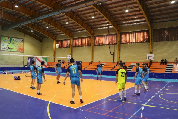 آغاز مسابقات والیبال 19