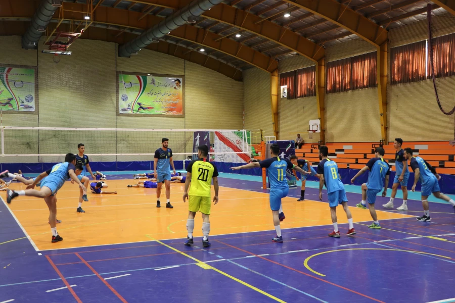 آغاز مسابقات والیبال 20