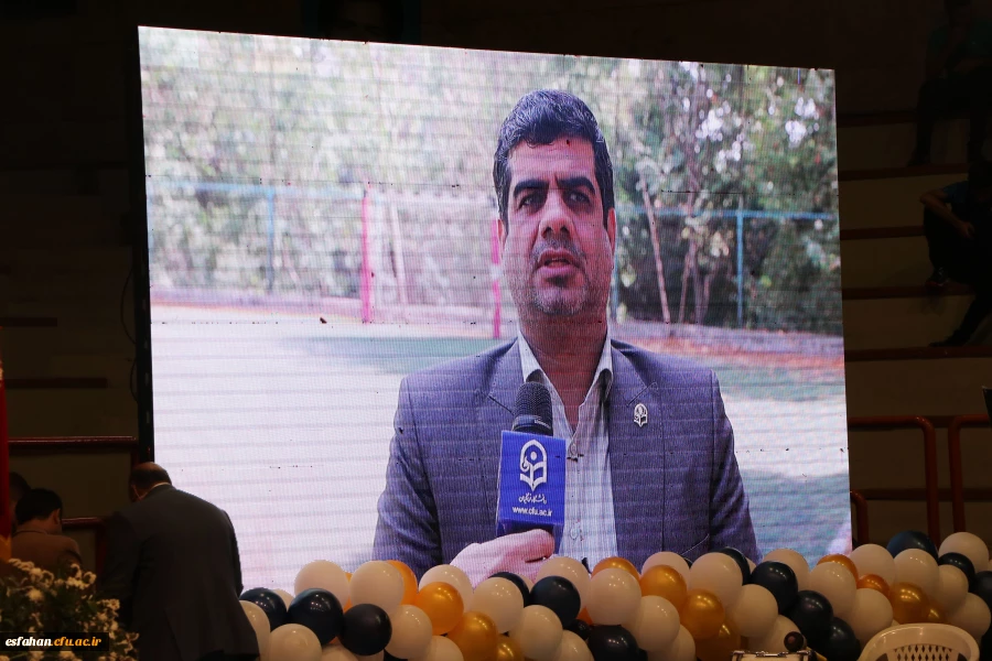 آنچه در افتتاحیه بیست و چهارمین دوره المپیاد فرهنگی ورزشی دانشجومعلمان گذشت... 42