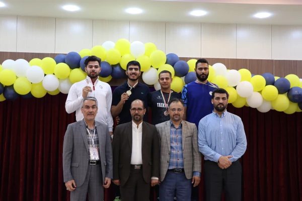 مراسم اختتامیه و اهدای مدال نفرات برتر رشته تکواندو در بیست و چهارمین المپیاد فرهنگی ورزشی دانشگاه فرهنگیان 8