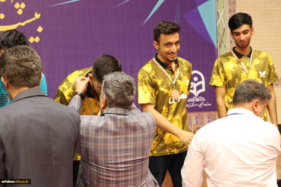 مراسم اختتامیه و اهدای مدال نفرات برتر رشته تنیس روی میز پسران در بیست و چهارمین المپیاد فرهنگی ورزشی دانشگاه فرهنگیان 36