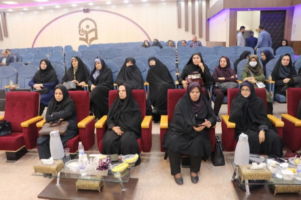 مراسم تودیع و معارفه سرپرست پردیس حضرت فاطمه زهرا(س) 2