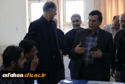 گفت وگو با دکترکجباف، ریاست دانشگاه فرهنگیان استان اصفهان در حاشیه فرآیند مصاحبه داوطلبان دانشگاه فرهنگیان استان اصفهان. 
 2