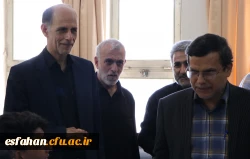 گفت وگو با دکترکجباف، ریاست دانشگاه فرهنگیان استان اصفهان در حاشیه فرآیند مصاحبه داوطلبان دانشگاه فرهنگیان استان اصفهان. 
 3