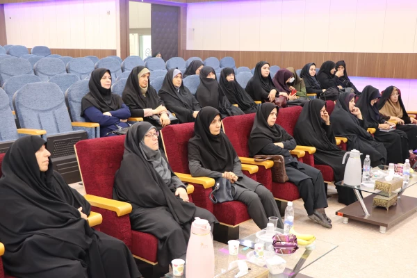 مراسم تودیع و معارفه سرپرست پردیس حضرت فاطمه زهرا(س) 3