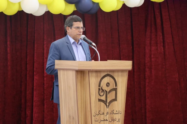 مراسم تودیع و معارفه سرپرست پردیس حضرت فاطمه زهرا(س) 7