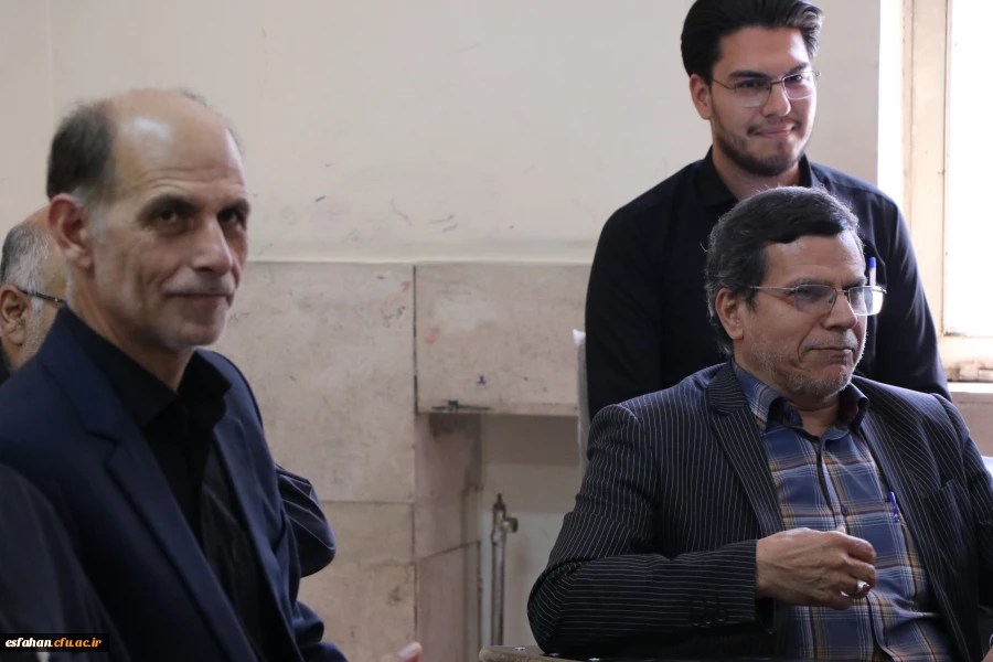 بازدید دکتر ابراهیمی مدیر کل آموزش و پرورش استان اصفهان در حاشیه فرآیند مصاحبه داوطلبان دانشگاه فرهنگیان استان اصفهان 11