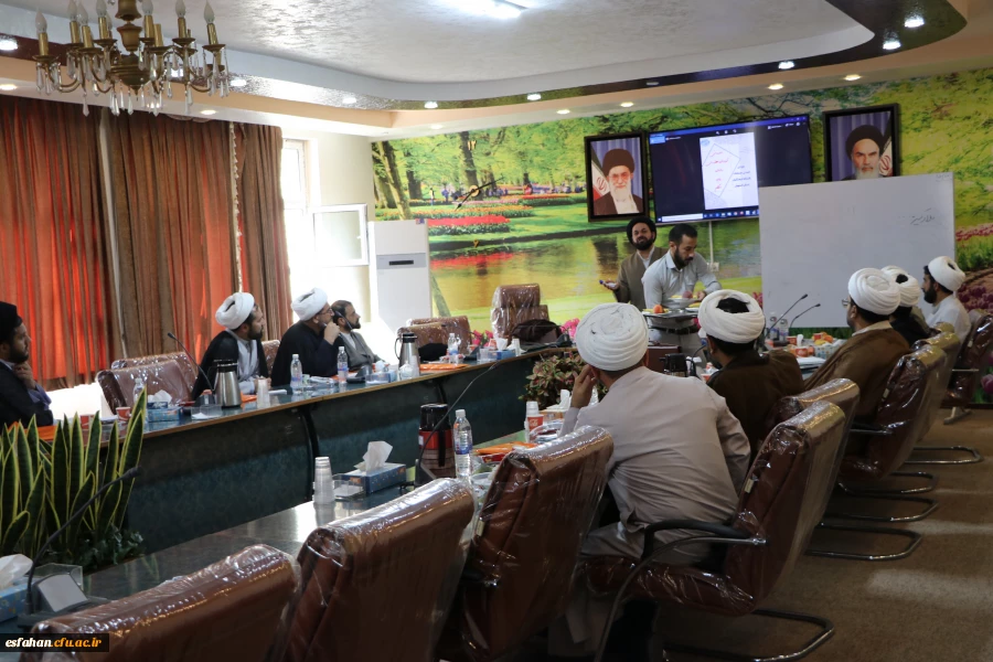 دوره یک روزه ائمه جماعات دانشگاه فرهنگیان استان اصفهان در پردیس شهید باهنر برگزار گردید  4