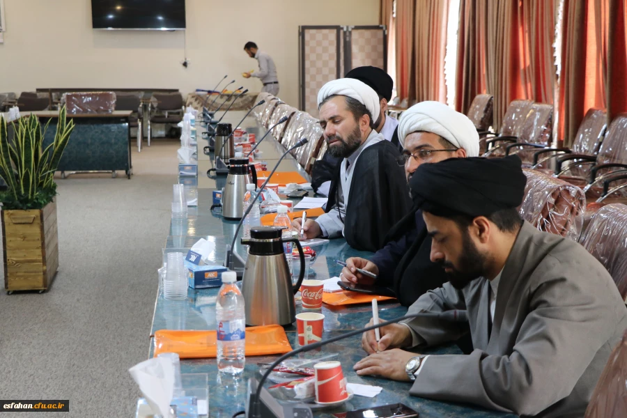 دوره یک روزه ائمه جماعات دانشگاه فرهنگیان استان اصفهان در پردیس شهید باهنر برگزار گردید  7