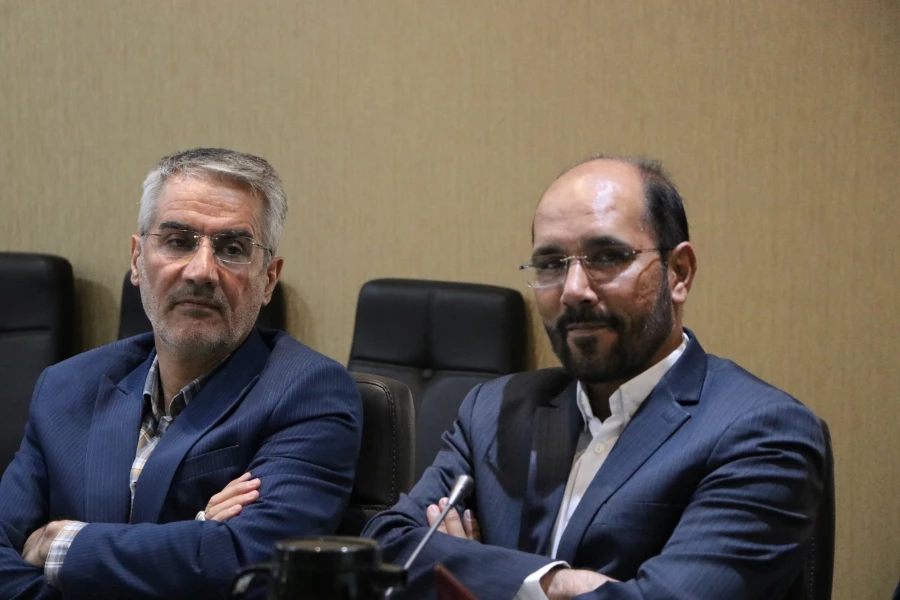 تجلیل و تکریم جمعی از همکاران بازنشسته  مدیریت استانی، پردیسها و مراکز دانشگاه فرهنگیان استان اصفهان  19