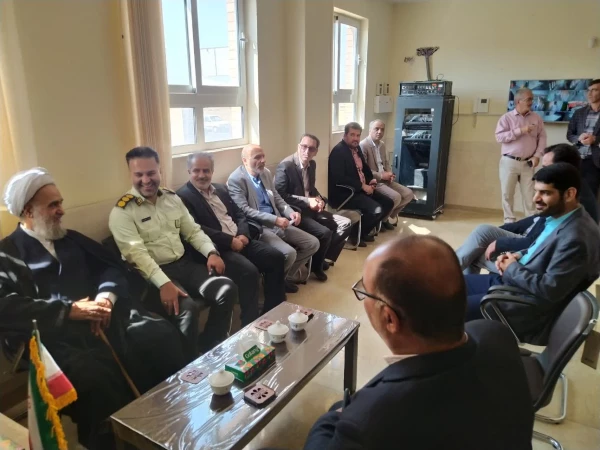 بازگشایی ساختمان شماره 3 پردیس شهید باهنر اصفهان (مرکز شهید سلیمانی) در شهرستان آران  و  بیدگل 13