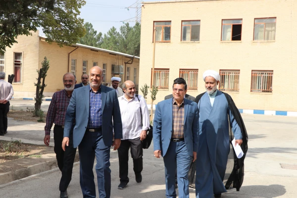 جلسه ستاد اقامه نماز و بازدید میدانی از اقدامات انجام شده از مرکز شهید آیت نجف آباد 8