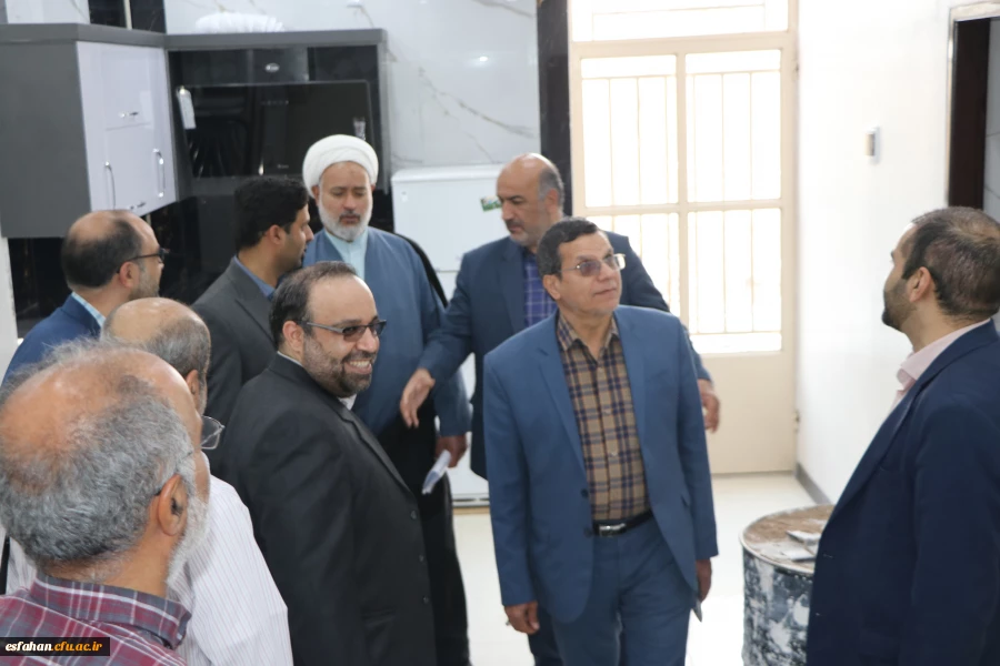 جلسه ستاد اقامه نماز و بازدید میدانی از اقدامات انجام شده از مرکز شهید آیت نجف آباد 18