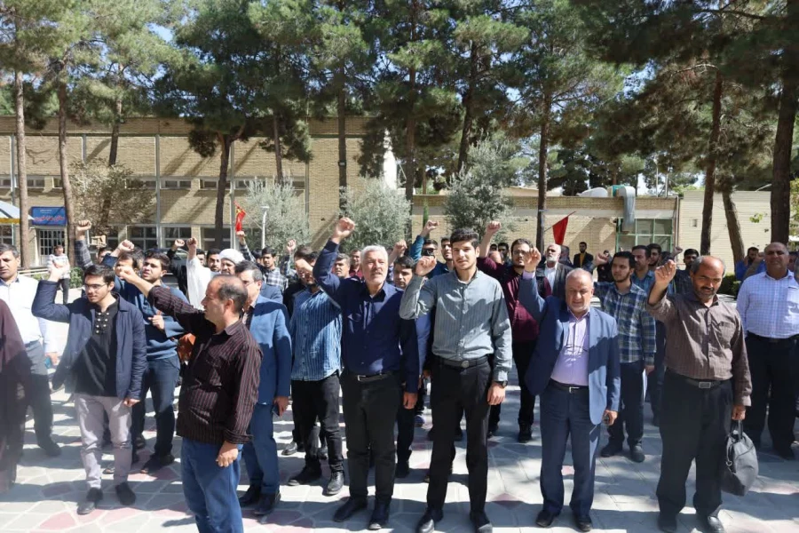  مراسم تجدید پیمان با شهدا در جوار گلزار شهدای گمنام پردیس شهید باهنر  4