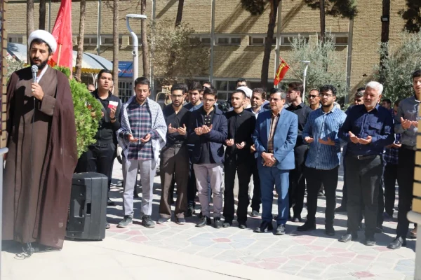  مراسم تجدید پیمان با شهدا در جوار گلزار شهدای گمنام پردیس شهید باهنر  9