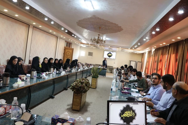 برگزاری دومین جلسه شورای صنفی دانشگاه فرهنگیان استان اصفهان  5