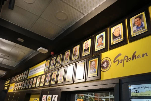 بازدید از موزه تیم فوتبال سپاهان و ورزشگاه نقش جهان اصفهان  4