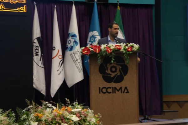 سفر استانی وزیر آموزش و پرورش به استان اصفهان و دیدار با دانشجو معلمان و دانش آموزان در آستانه فرارسیدن روز دانش آموز  11