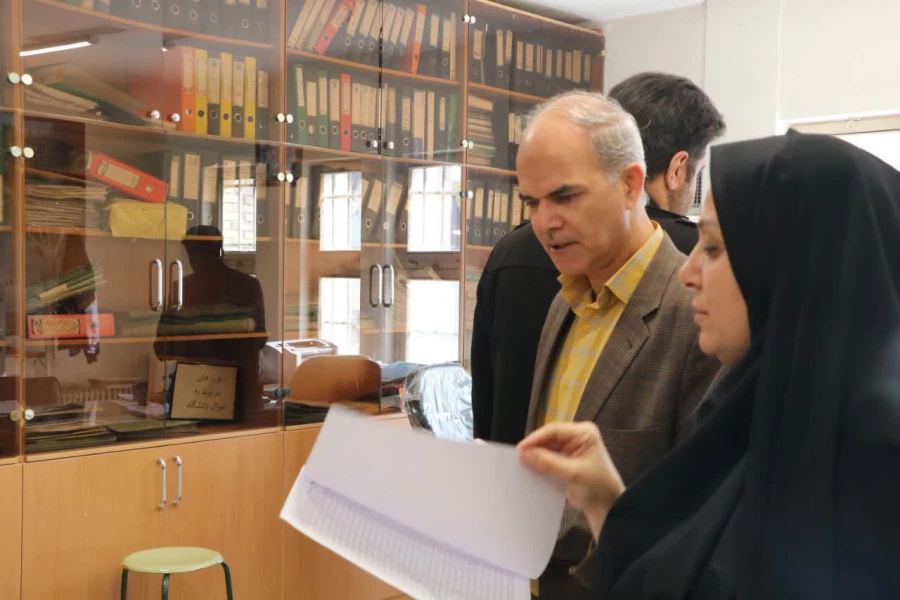 بازدید تیم مدیریت استان از پردیس شهید باهنر  8