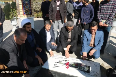 غبارروبی مزار شهدای گمنام به مناسبت هفته بسیج 