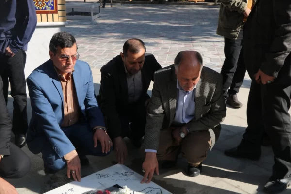 غبارروبی مزار شهدای گمنام به مناسبت هفته بسیج  5