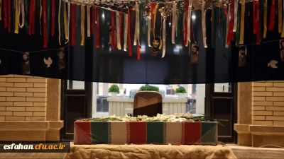 مراسم استقبال از پیکر مطهر شهید گمنام در مرکز امام خمینی(ره)کاشان