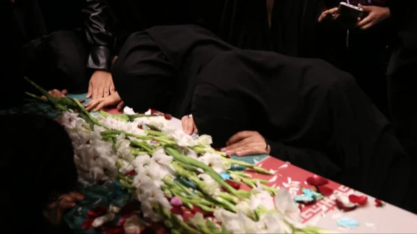 مراسم استقبال از پیکر مطهر شهید گمنام در مرکز امام خمینی(ره)کاشان 3