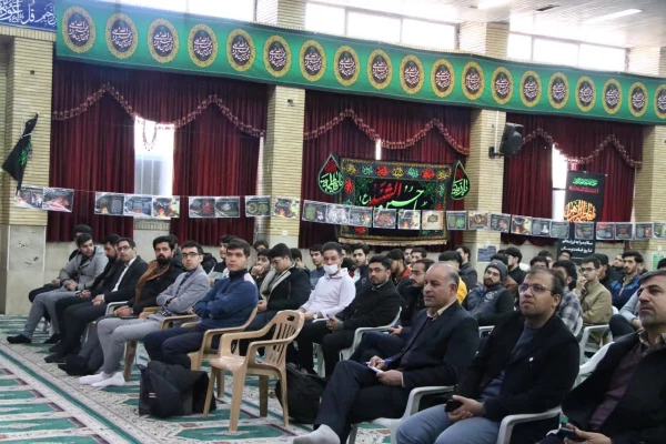 نشست پرسش پاسخ دانشجو معلمان اصفهان با ریاست دانشگاه فرهنگیان و مدیر کل آموزش و پرورش استان اصفهان  5