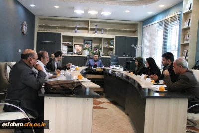 برگزاری جلسه نظارت و ارزیابی و بررسی نتایج بازدید های نظارتی پردیس ها و مراکز 